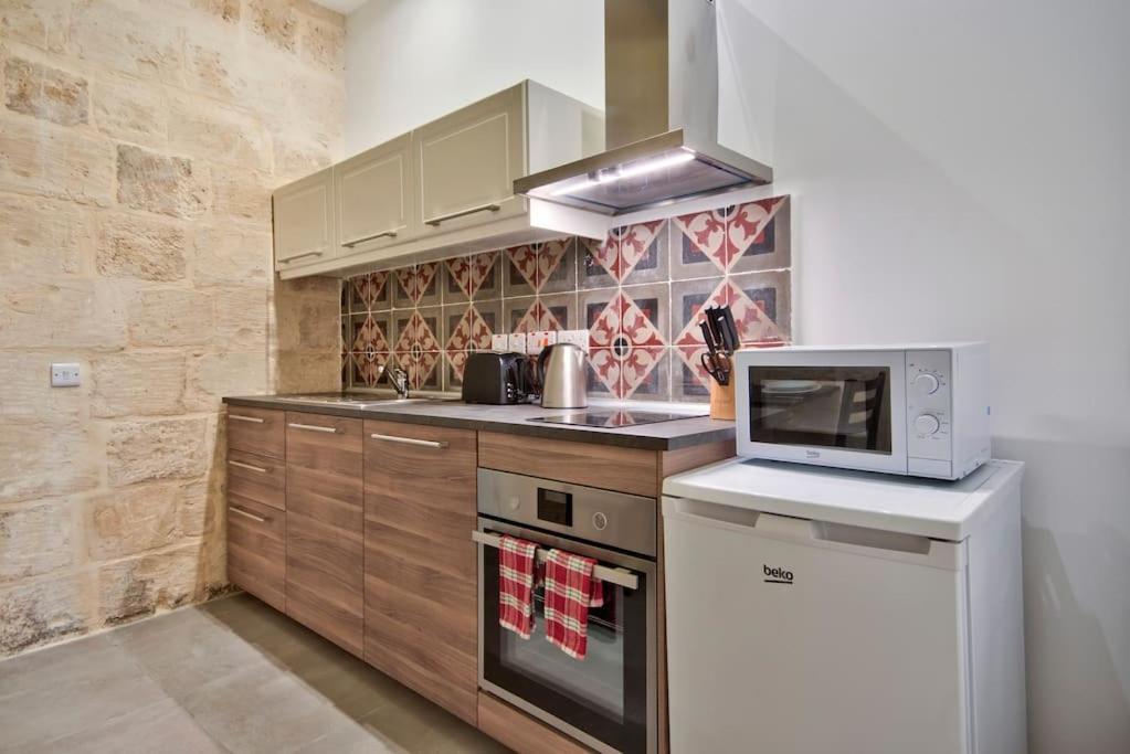 Vallettastay Old Lodge Apartment 4 Luaran gambar