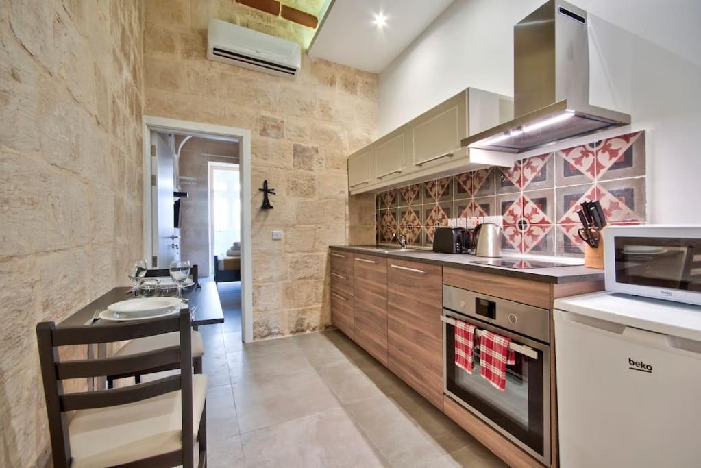 Vallettastay Old Lodge Apartment 4 Luaran gambar